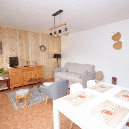Coquet Appartement Type 2 De 56 M² En Centre Ville Briançon Buitenkant foto