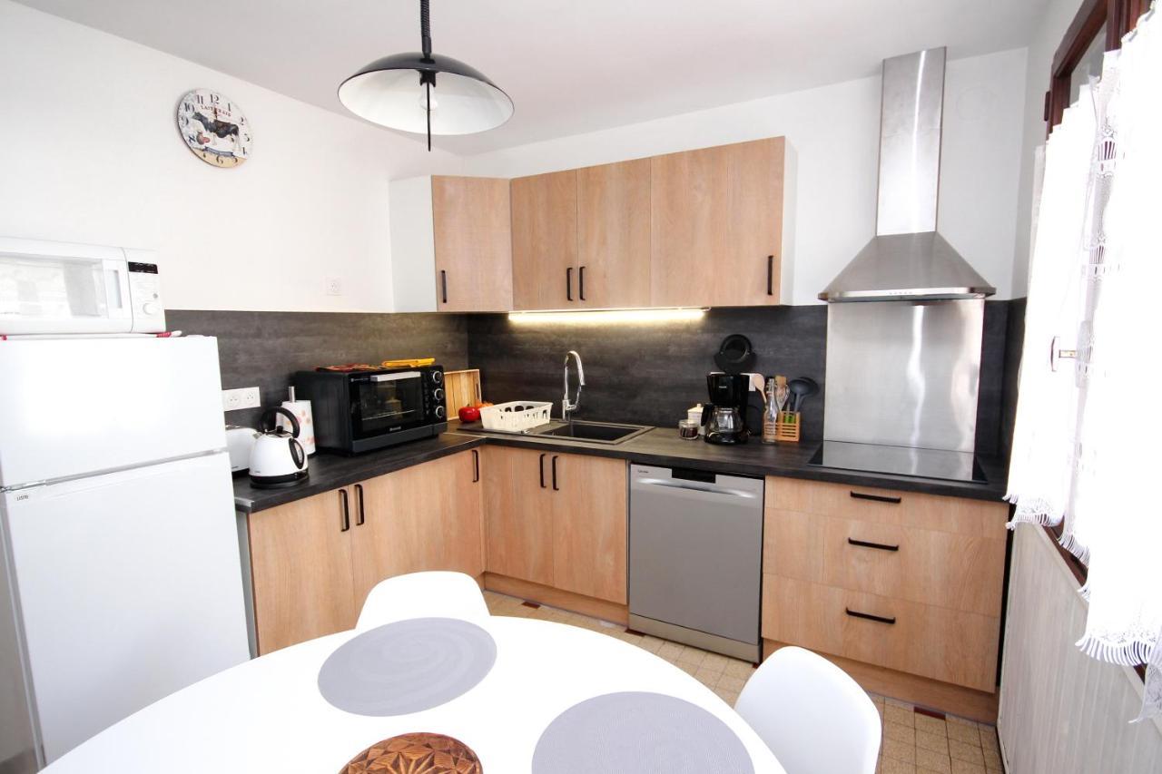 Coquet Appartement Type 2 De 56 M² En Centre Ville Briançon Buitenkant foto